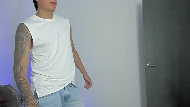 hugosan12 online show from 09/16/25, 06:31