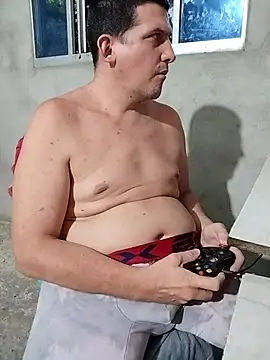 Snapshot of PECHO100 chatting on 11/07/25, 04:01 PECHO100 online show from 11/07/25, 04:01