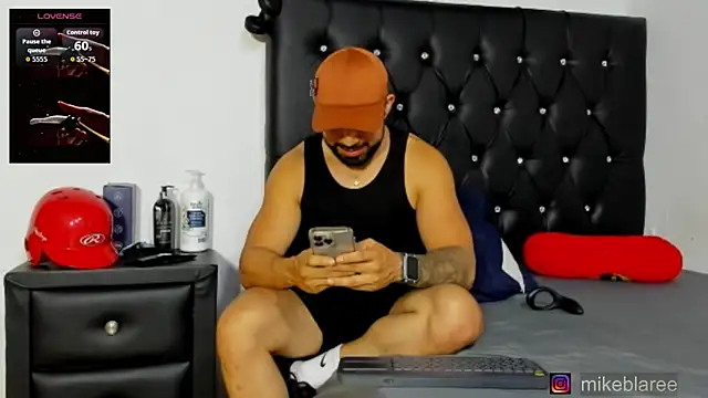 mikeblaree online show from 06/10/26, 10:08