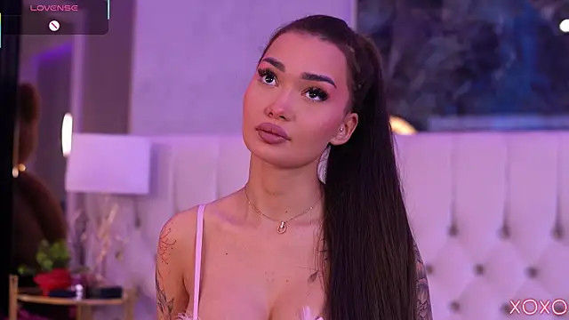 SashaFerrera online show from 09/30/25, 06:24