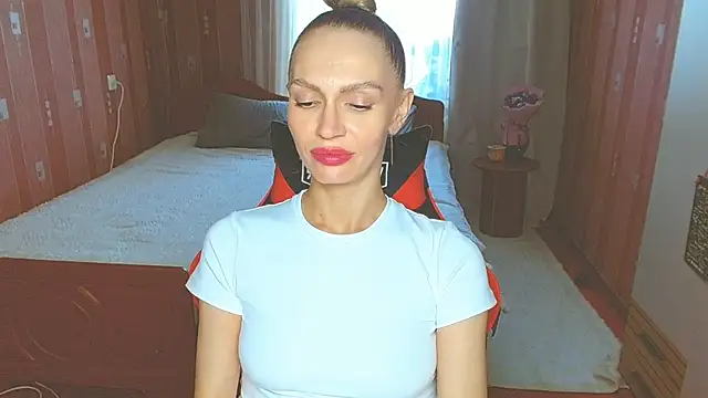 Lady Sunshine  online show from 07/28/26, 02:13