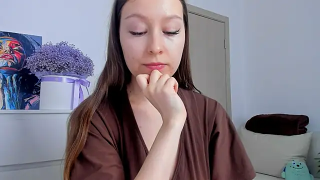 Snapshot of marilinaal chatting on 11/27/25, 07:43 marilinaal online show from 11/27/25, 07:43