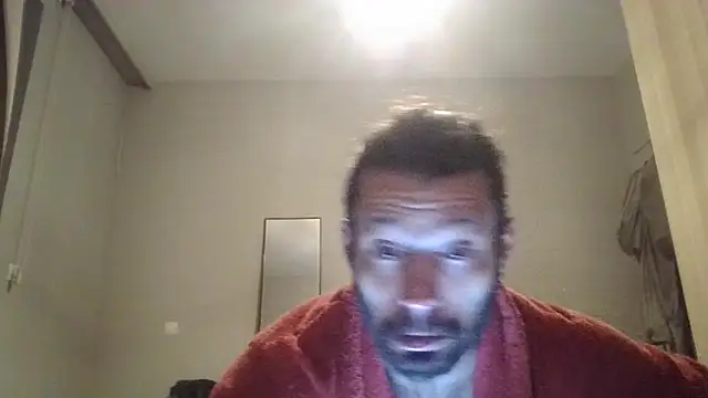 Snapshot of sheiku chatting on 03/04/25, 10:05 sheiku online show from 03/04/25, 10:05