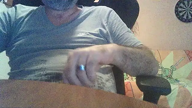 Snapshot of lanata chatting on 09/24/25, 05:49 lanata online show from 09/24/25, 05:49