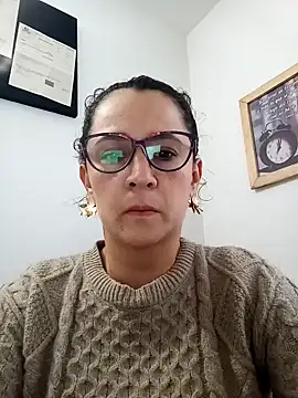 Snapshot of Alanna_11 chatting on 02/11/25, 10:39 Alanna 11 online show from 02/11/25, 10:39