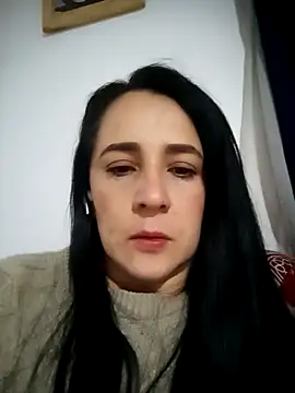 Snapshot of Alanna_11 chatting on 11/08/25, 03:29 Alanna 11 online show from 11/08/25, 03:29