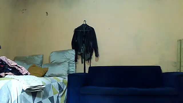 Snapshot of 01applebottom chatting on 10/21/25, 07:53 01applebottom online show from 10/21/25, 07:53