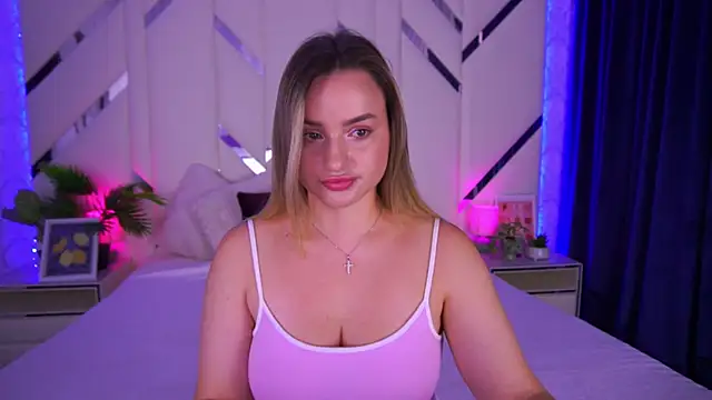 Snapshot of LindsieGreyy chatting on 09/27/25, 06:07 LindsieGreyy online show from 09/27/25, 06:07