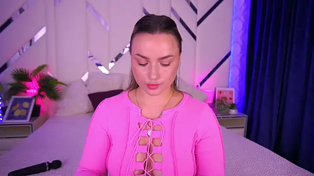 Snapshot of LindsieGreyy chatting on 10/11/25, 07:29 LindsieGreyy online show from 10/11/25, 07:29