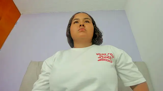 camilagreeco online show from 06/29/26, 01:33