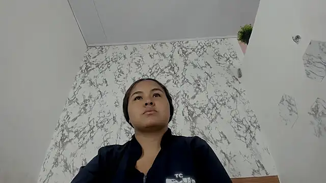 camilagreeco online show from 07/23/26, 01:31