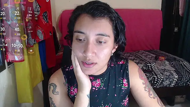 Snapshot of Robin_H00t chatting on 02/15/25, 03:09 Robin H00t online show from 02/15/25, 03:09