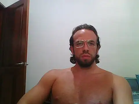 Snapshot of rubio121 chatting on 05/04/26, 05:53 rubio121 online show from 05/04/26, 05:53