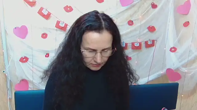 Miroslava Happi online show from 02/15/25, 09:27