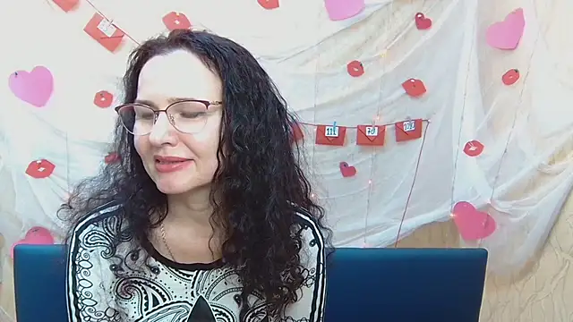 Miroslava Happi online show from 02/19/25, 09:28
