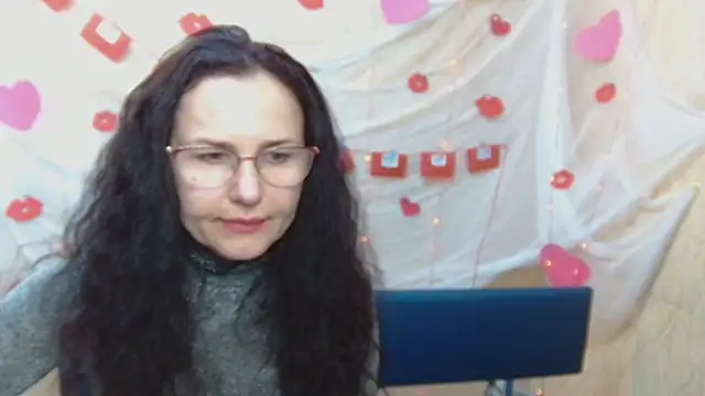 Miroslava Happi online show from 02/21/25, 06:29