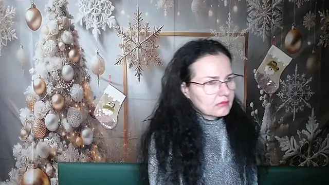 Miroslava Happi online show from 12/15/25, 06:17