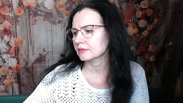 Miroslava Happi online show from 02/10/26, 06:39