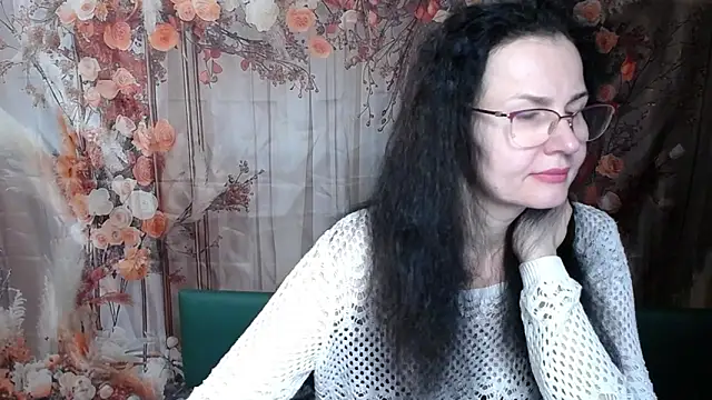Miroslava Happi online show from 02/13/26, 06:53