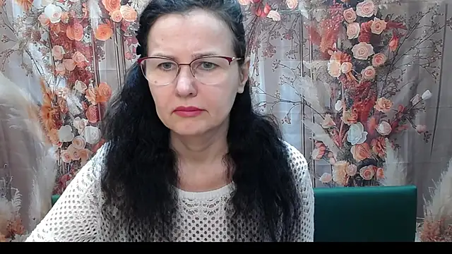 Miroslava Happi online show from 02/16/26, 07:04