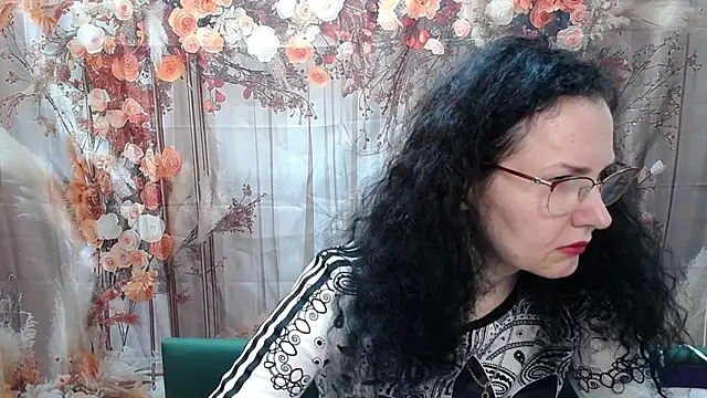 Miroslava Happi online show from 04/06/26, 05:52
