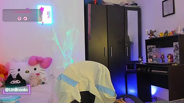 Annaa Brooks online show from 11/09/25, 02:26