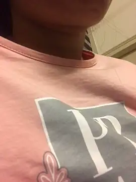 Snapshot of sexy_beauty22 chatting on 02/08/25, 08:53 sexy beauty22 online show from 02/08/25, 08:53