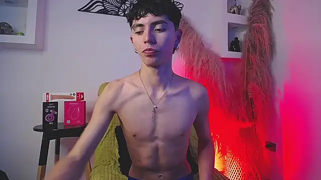 Snapshot of MaikyCooper chatting on 09/23/25, 09:07 MaikyCooper online show from 09/23/25, 09:07