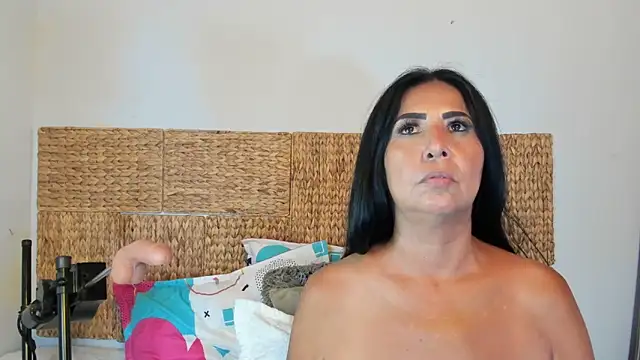 Jackiehmilf52 online show from 05/15/26, 02:51