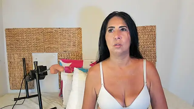 Jackiehmilf52 online show from 07/28/26, 11:26