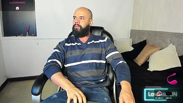 Luke Diaz7 online show from 10/10/25, 05:39