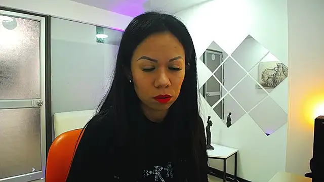 Katelady online show from 03/18/25, 12:03
