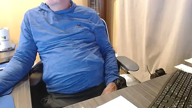 olderandwiser2 online show from 03/19/25, 04:03