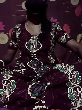 CuteRani001 online show from 11/04/25, 07:40