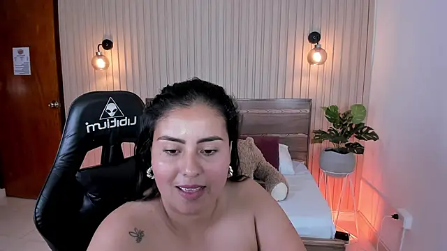 sol valeria online show from 02/26/25, 10:09