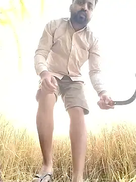 Vij717 online show from 10/19/25, 01:39