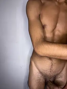 Snapshot of Hamza-Maroki chatting on 10/02/25, 09:11 Hamza-Maroki online show from 10/02/25, 09:11