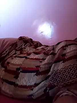 Snapshot of Dlo3a_sixi-arbi chatting on 10/25/25, 10:45 Dlo3a sixi-arbi online show from 10/25/25, 10:45