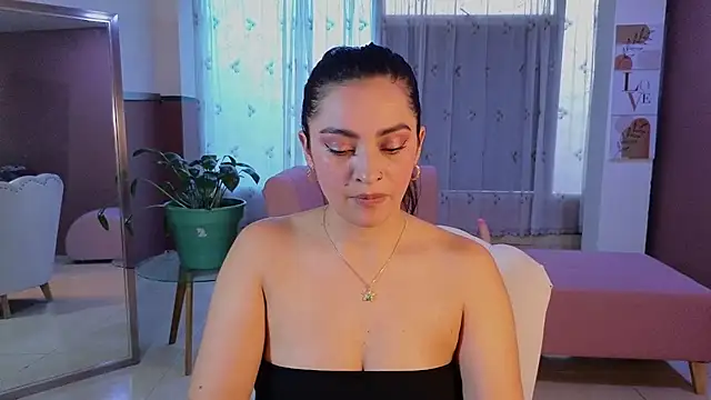 Snapshot of sweet_ahinara chatting on 11/23/25, 07:35 sweet ahinara online show from 11/23/25, 07:35