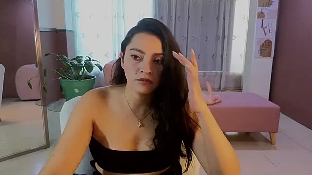 Snapshot of sweet_ahinara chatting on 11/28/25, 07:38 sweet ahinara online show from 11/28/25, 07:38