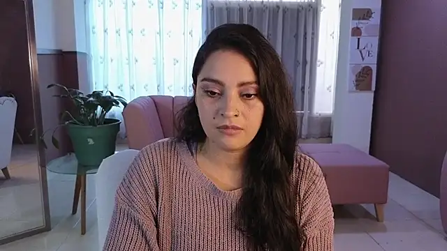 Snapshot of sweet_ahinara chatting on 12/15/25, 08:13 sweet ahinara online show from 12/15/25, 08:13