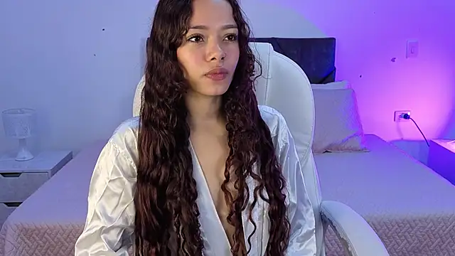 sara sharma  online show from 11/27/25, 01:46