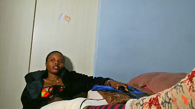 victora3 online show from 06/11/26, 02:53