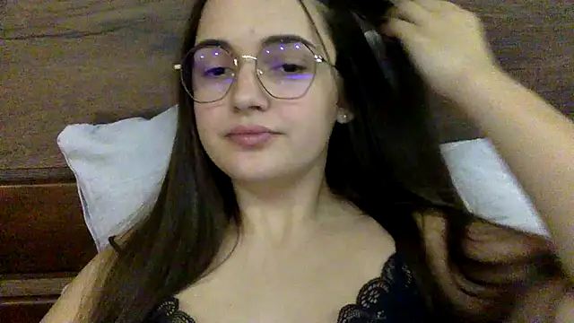 StarlitWhisper online show from 02/23/25, 11:58