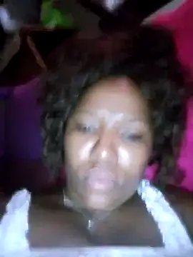 Coco Nile online show from 02/21/25, 03:54