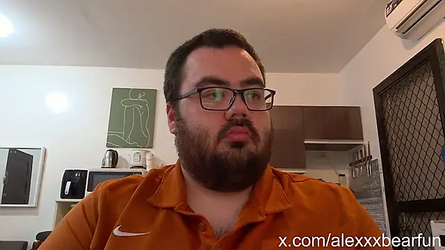 alexxxbear online show from 02/19/25, 08:01