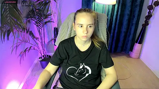 Lika 0ne online show from 10/07/25, 12:13