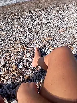 Snapshot of gkal7877_ chatting on 09/26/25, 01:15 gkal7877 online show from 09/26/25, 01:15