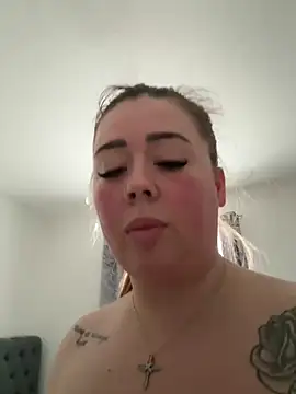 BadBitchClaudia online show from 02/13/25, 02:20