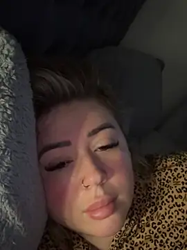 BadBitchClaudia online show from 02/18/25, 07:21